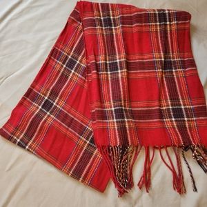 Women's scarf